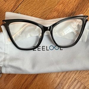 New. Zeelool Glasses-Hilary.  Non prescription.  Black